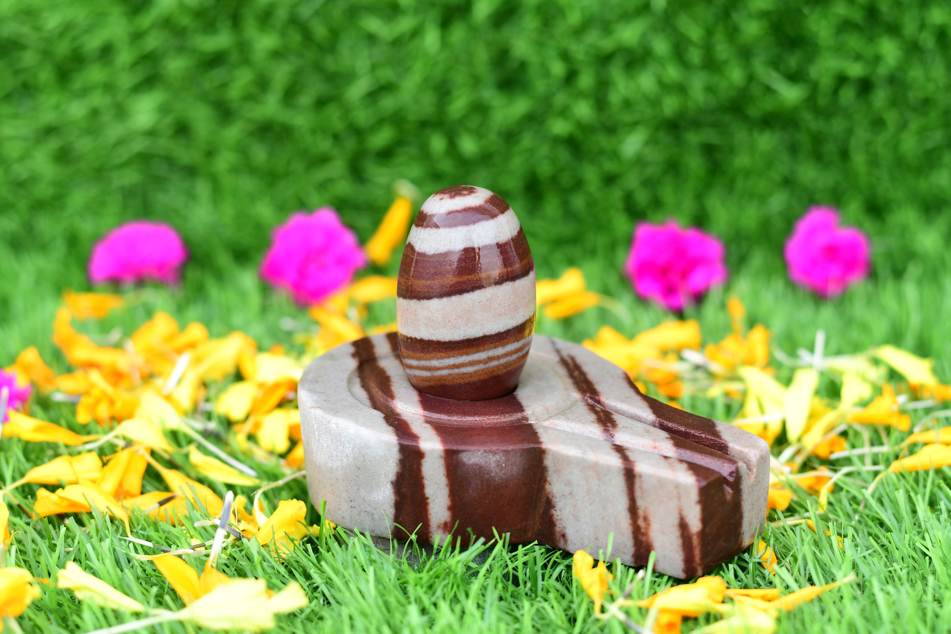 Gyarnted 100% original narmdeswar shivling