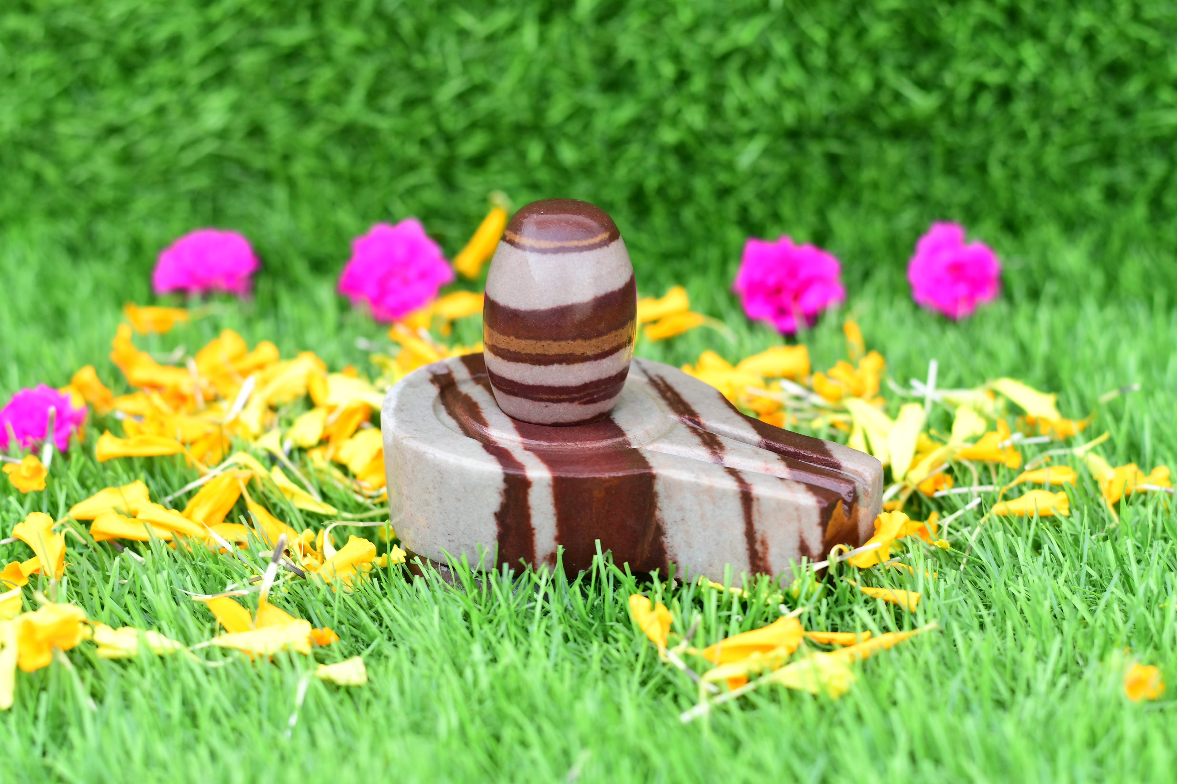 Gyarnted 100% original narmdeswar shivling