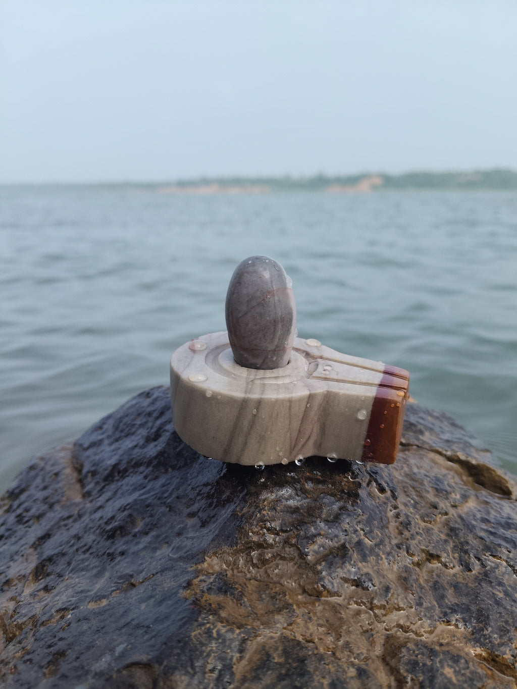 Narmda river stone narmdeswar shivling