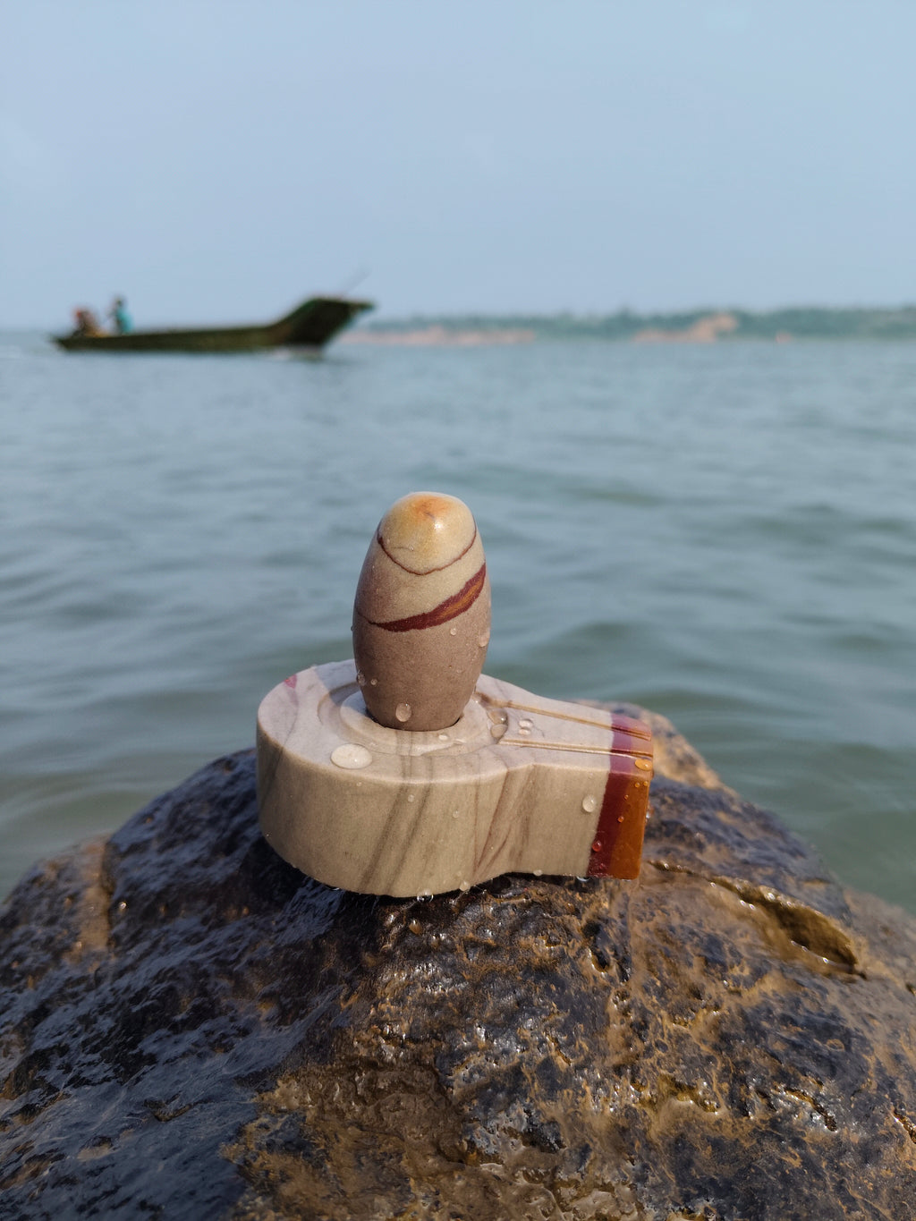 Narmda river stone narmdeswar shivling